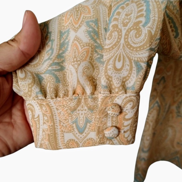ROSE + OLIVE Womens Beige Tan S Tunic Top Long Sleeve Paisley Print Boho V-Neck - Picture 7 of 9